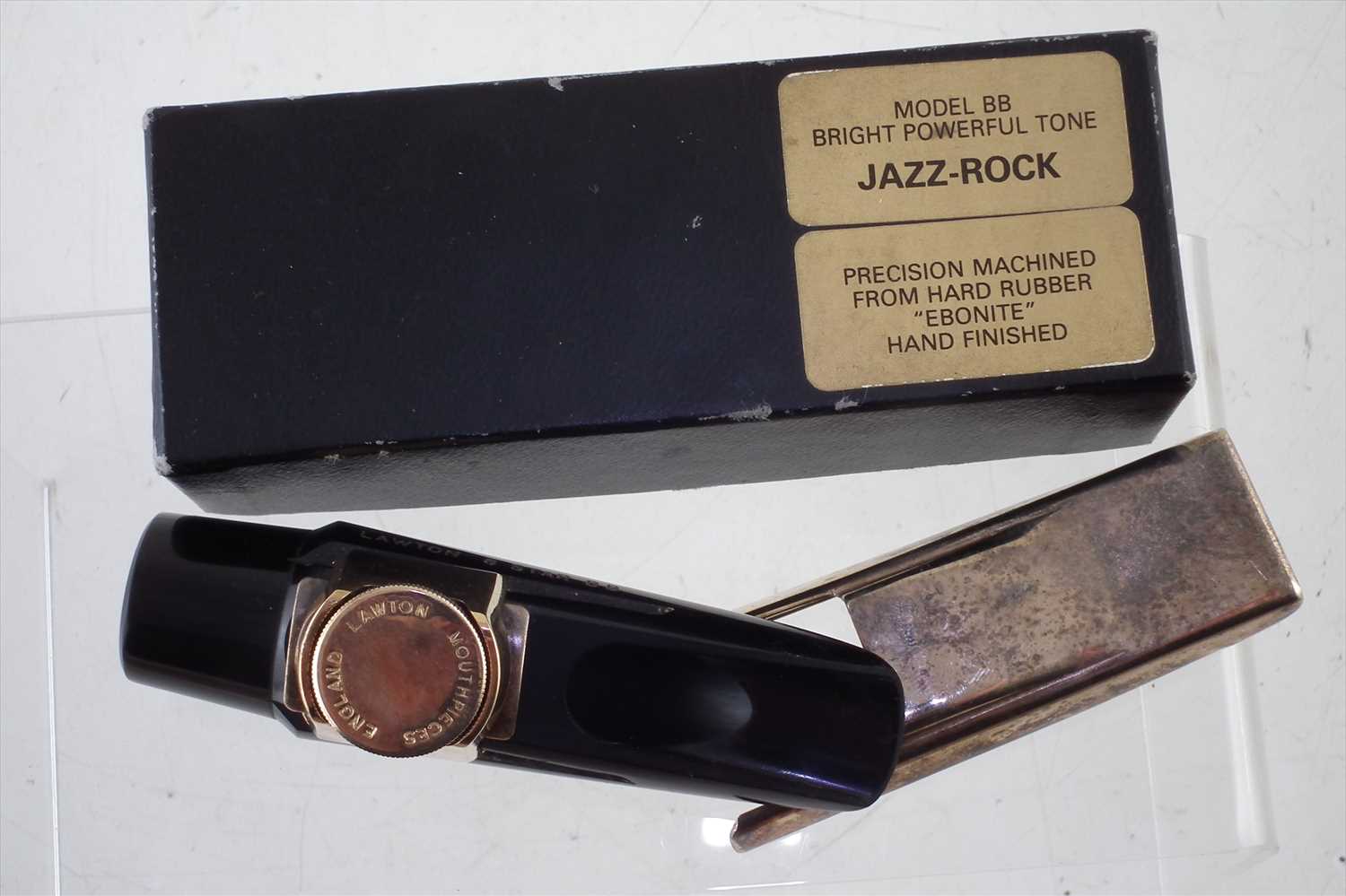 Lot 20 Lawton saxophone 8 star BB mouthpiece