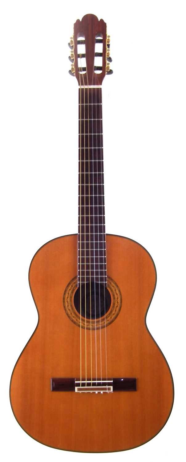 Lot 5 - Alvarez Professional Spanish Guitar model PC50