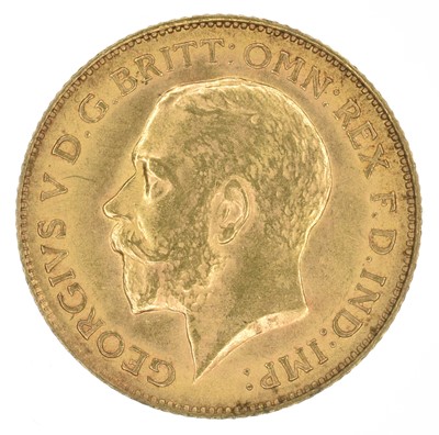 Lot 129 - King George V, Half-Sovereign, 1914, EF.