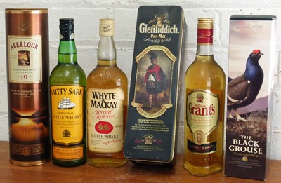 Lot 57 - 6 Bottles Various Scotch Blended and Single Highland Malt Whiskies