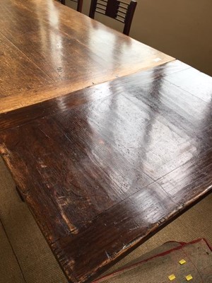 Lot 201 - A well made reproduction dining table possibly by Titmarsh & Goodwin
