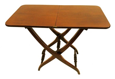 Lot 192 - Victorian mahogany coaching table