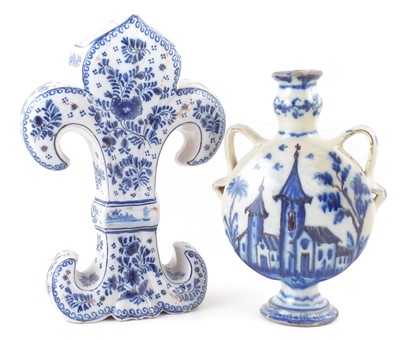 Lot 114 - Delft fleur de lis shape vase, and a Faïence vase