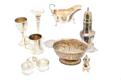 Lot 39 - A selection of silver and white metal items