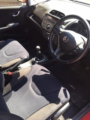 Lot 8 - 2014 Honda Jazz I-VTEC EX, 5 door hatchback.