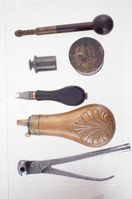 Lot 32 - Percussion pepperpot pistol with a William Powell case