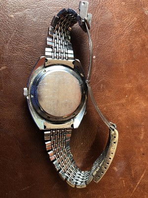 Lot 266 - A gents stainless steel 'Jo Siffert' Heuer Autavia wristwatch, circa 1970