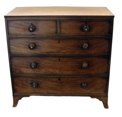 Lot 223 - George III mahogany chest of drawers