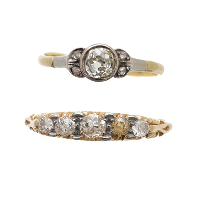Lot 212 - Two early 20th century diamond dress rings