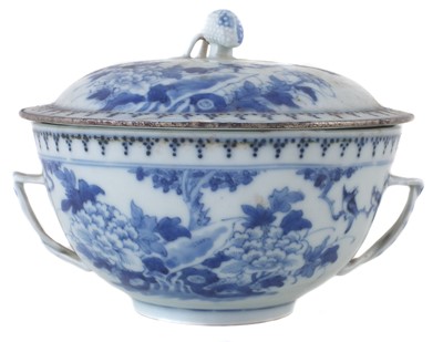 Lot 291 - Chinese twin handled bowl and cover