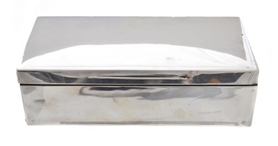 Lot 190 - An early 20th century silver cigar box