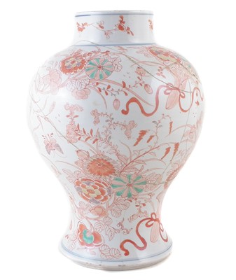 Lot 7 - Chinese vase