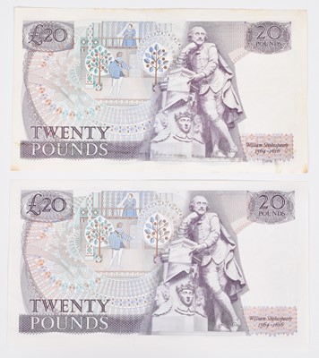 Lot 33 - Two Bank of England, Series "D" Pictorial Issue banknotes (2).