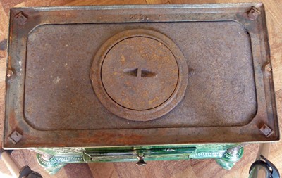 Lot 142 - Chauffette "Godin" green enameled stove.