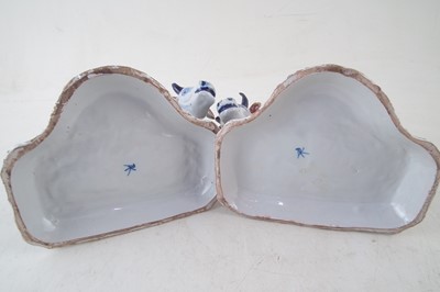 Lot 257 - Pair of Delft cows