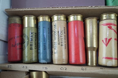 Lot 211 - Twenty nine collectors cartridges.