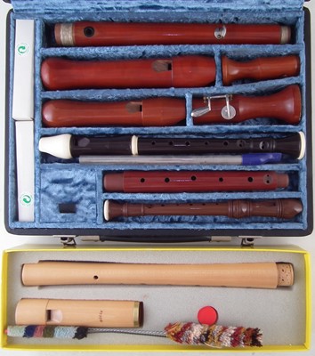 Lot 24 - Moeck recorder together with a cased collection of other recorders