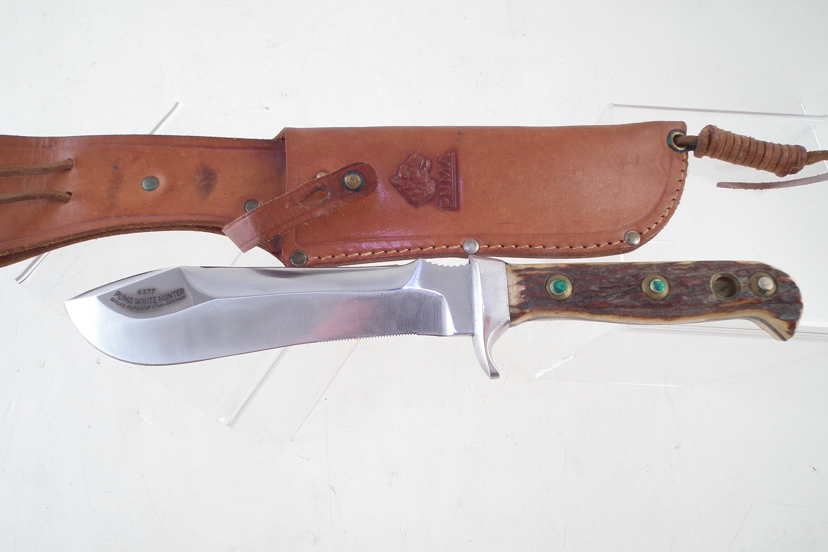 Lot 243 - Rare 1970's Puma White Hunter knife