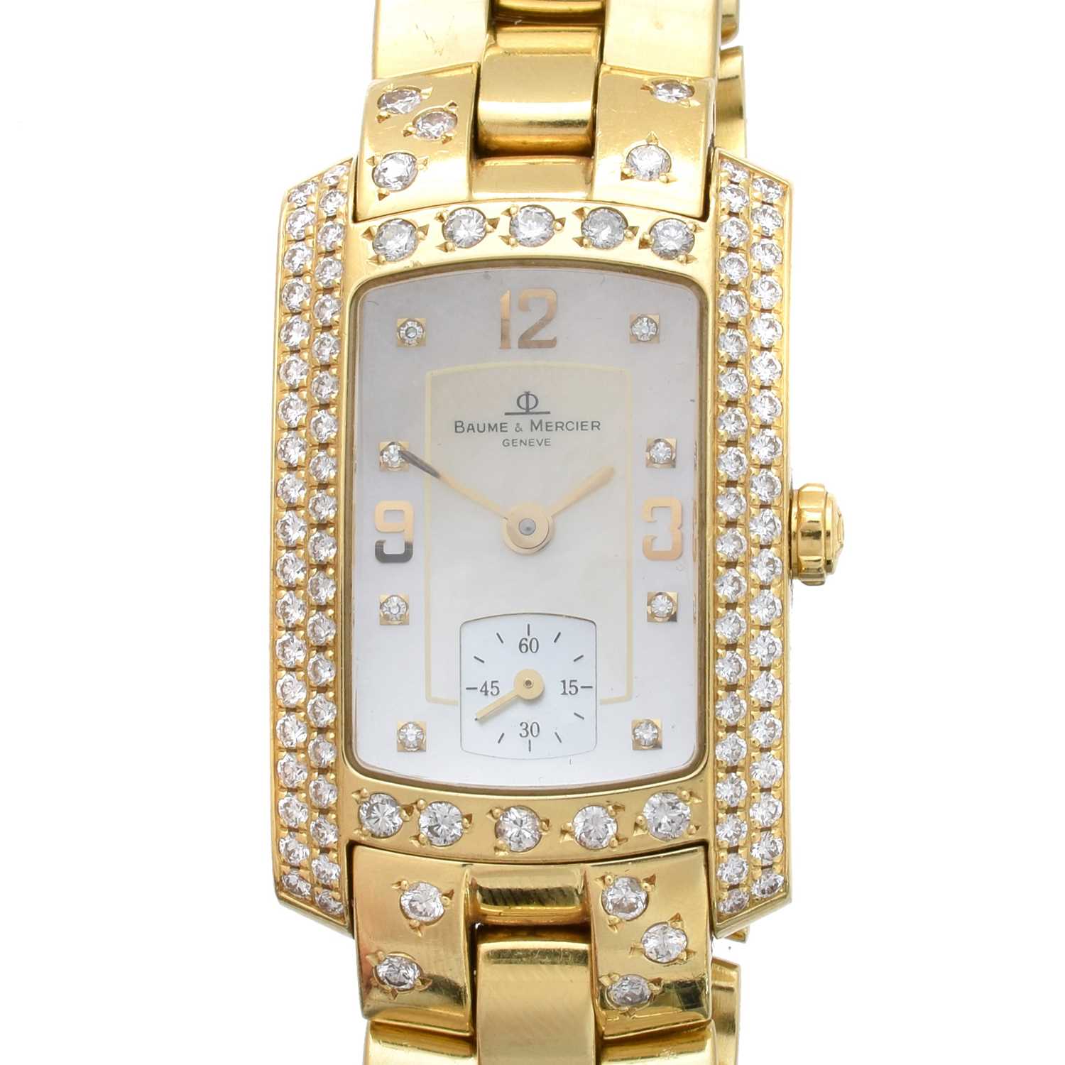Lot 257 - An 18ct gold diamond Baume & Mercier 'Hampton Classic' watch