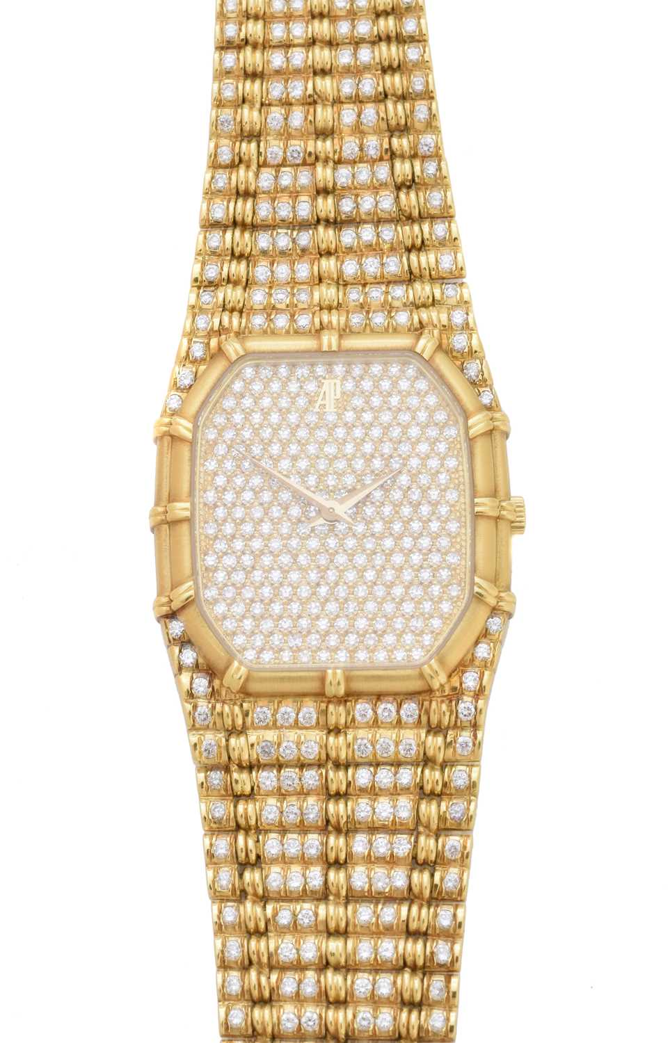 Lot 123 - An 18ct gold diamond Audemars Piguet wristwatch