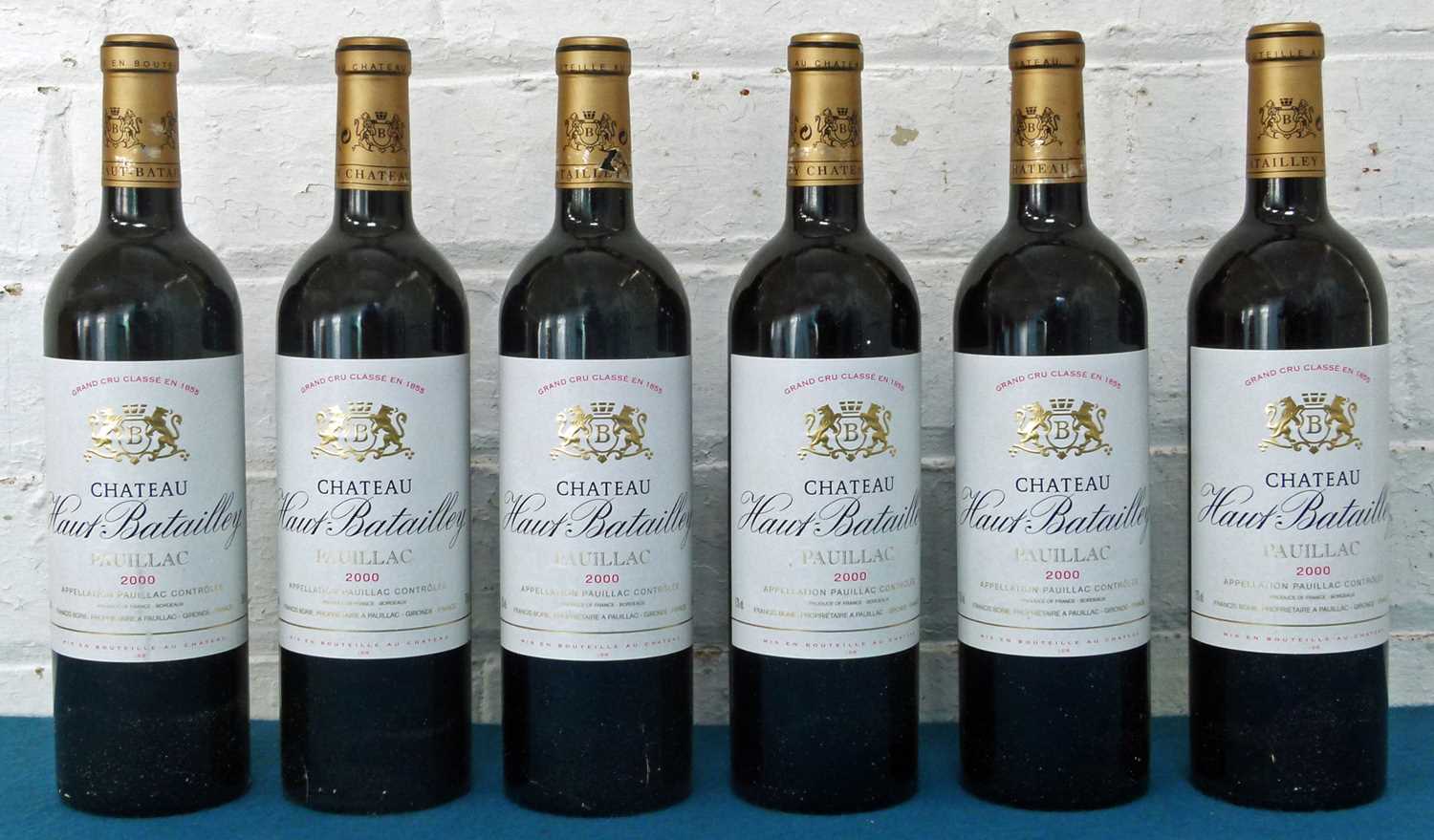 Lot 19 - 6 Bottles Chateau Haut Batailley Grand Cru Classe 2000