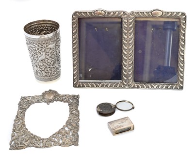 Lot 131 - A selection of silver and white metal items