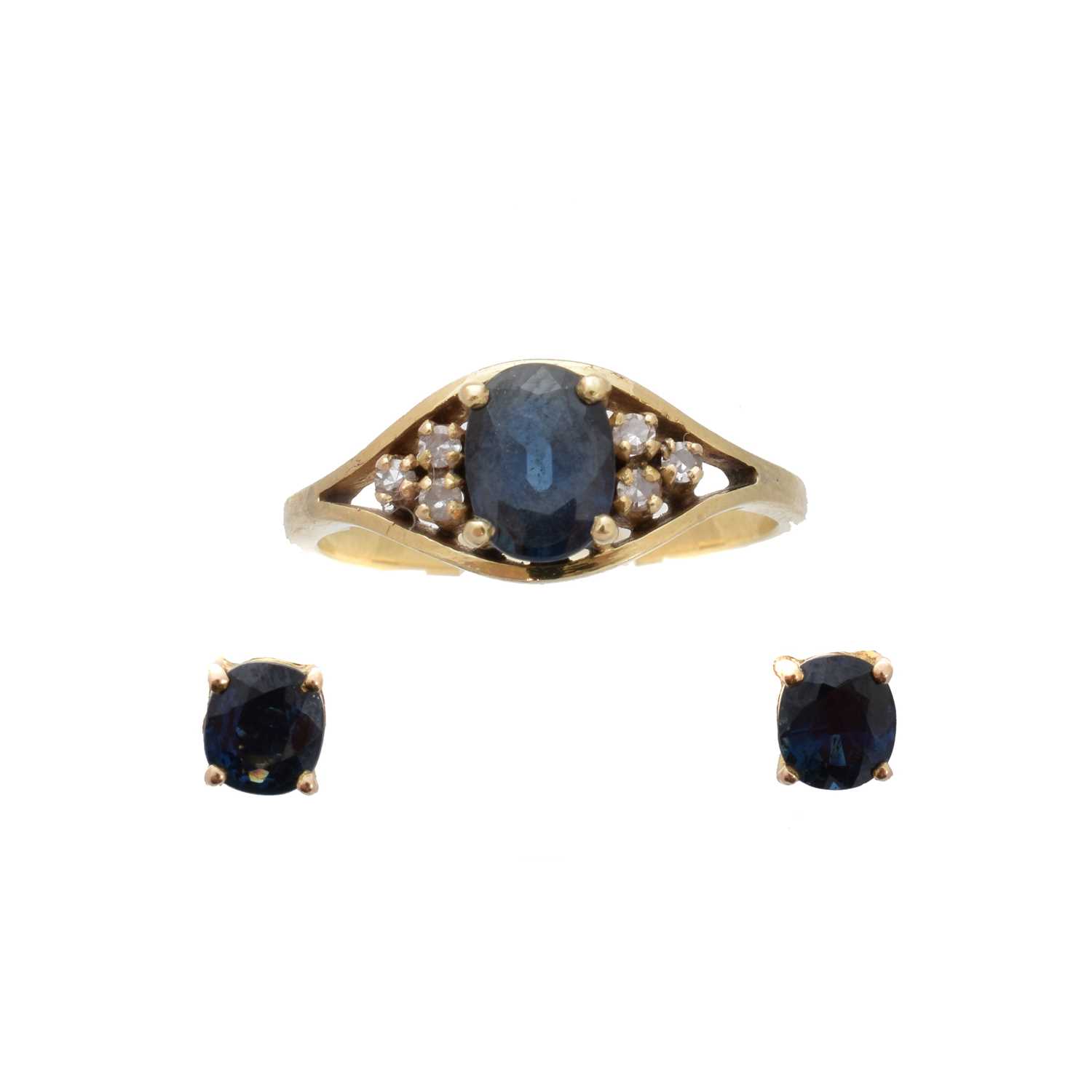 Lot 99 - A selection of sapphire and diamond jewellery