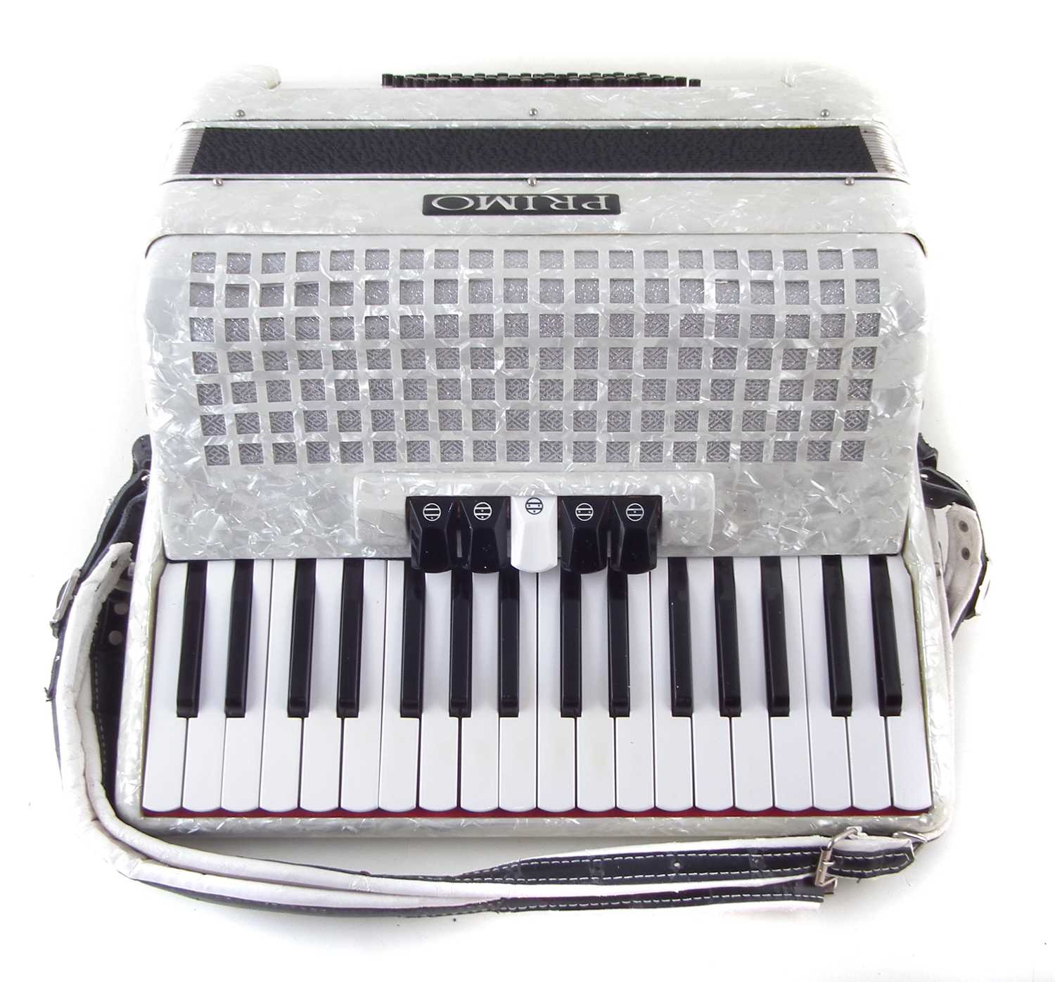 Lot 37 - Primo piano accordion in case