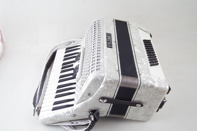 Lot 37 - Primo piano accordion in case