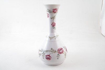 Lot 199 - Macintyre Moorcroft vase
