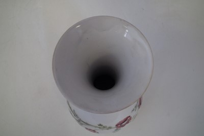Lot 199 - Macintyre Moorcroft vase
