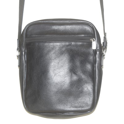 Lot 101 - A Dunhill leather messenger bag