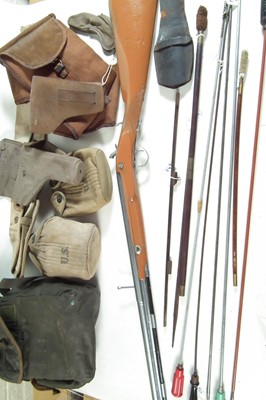 Lot 299 - Collection of militaria and mixed items