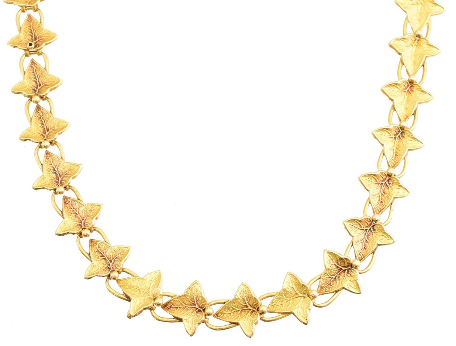 Lot 118 - An early 20th century 18ct gold necklace