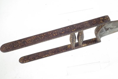 Lot 407 - Indian Katar dagger