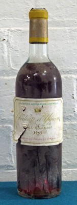 Lot 15 - 1 Bottle Chateau d’Yquem Premier Grand Cru Classe Sauternes 1963