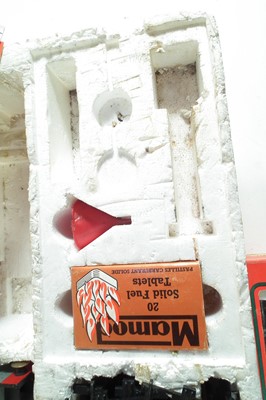 Lot 42 - Mamod steam engine train set