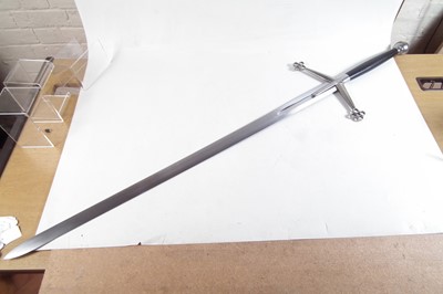 Lot 349 - Modern replica of a replica Scotish Claymore broad sword