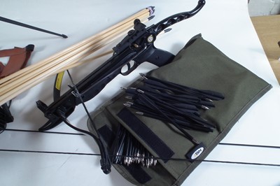 Lot 480 - Collection of Archery equipment