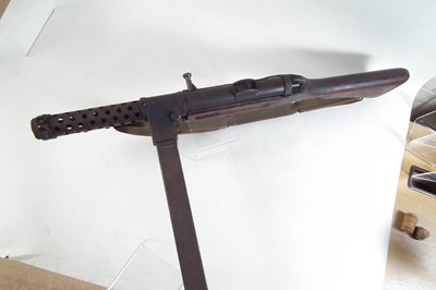 Lot 59 - Deactivated Lanchester 9mm submachine gun