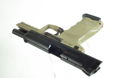 Lot 130 - Heckler and Koch HK .45 6mm air pistol