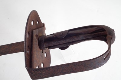 Lot 332 - 1796 pattern heavy cavalry sabre