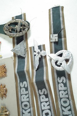 Lot 450 - Collection of German WWI, WWII and reproduction militaria