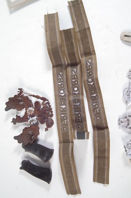 Lot 450 - Collection of German WWI, WWII and reproduction militaria
