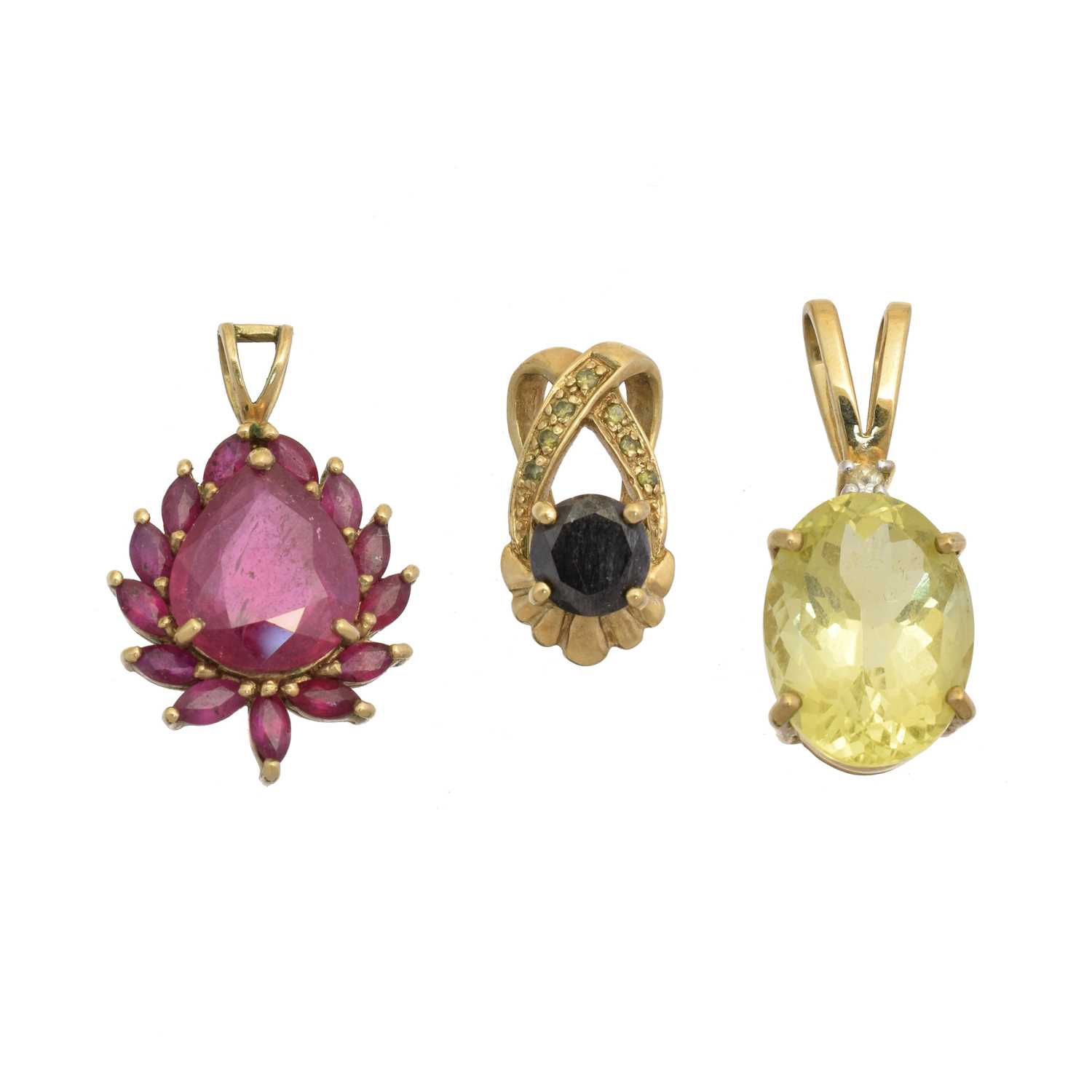 Lot 36 - Three 9ct gold gem set pendants