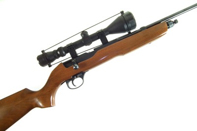 Lot 133 - Sports Marketing SMK XT501 .22 air rifle with eight cartridges