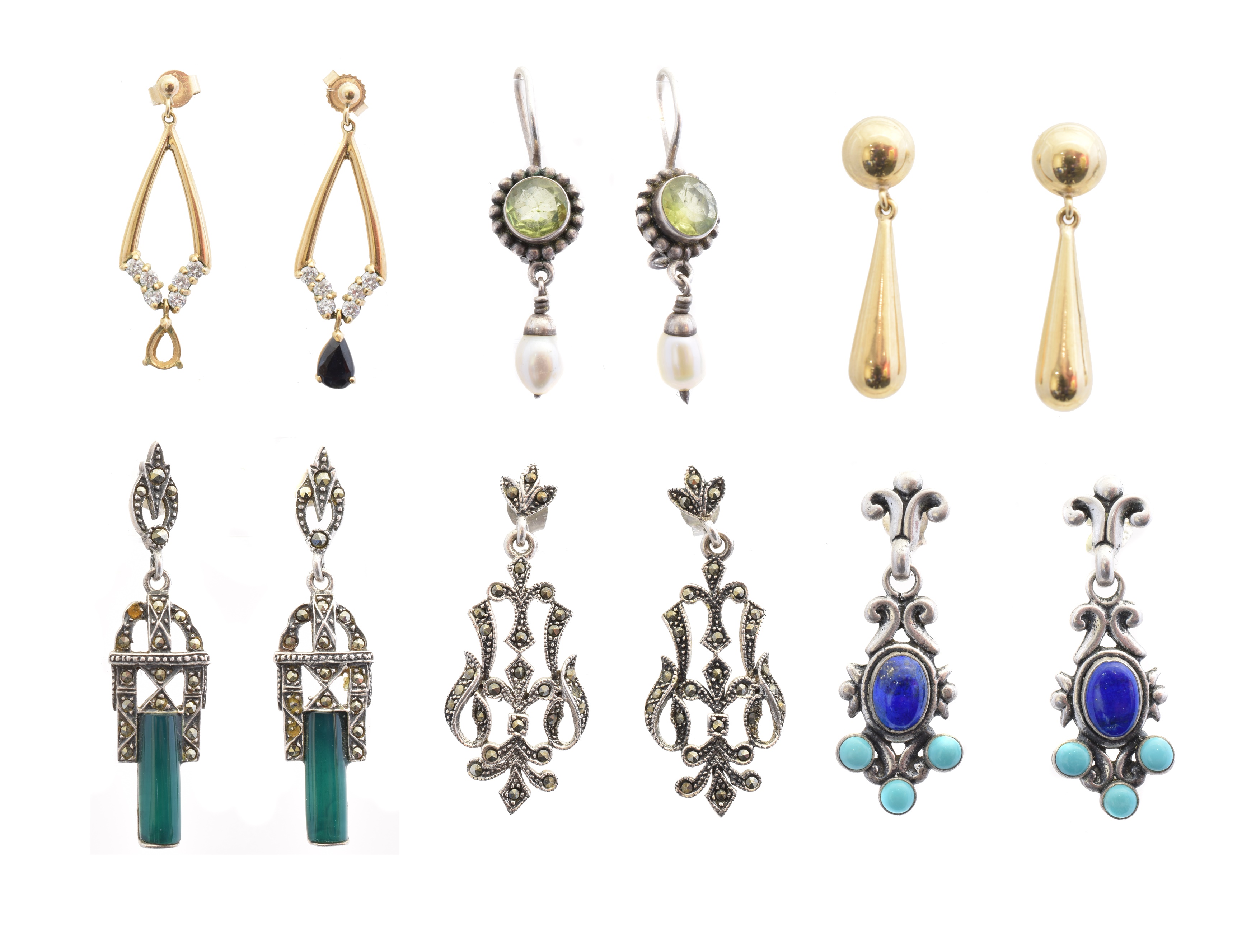Lot 54 - A selection of gold and silver earrings,