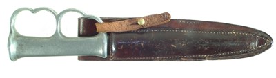 Lot 322 - Robbins of Dudley WWI Trench Knife