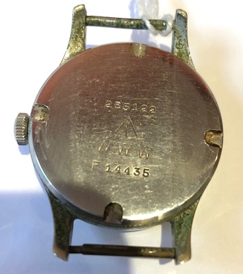 Lot 270 - A WWII Jaeger-LeCoultre 'Dirty Dozen' manual wind wristwatch