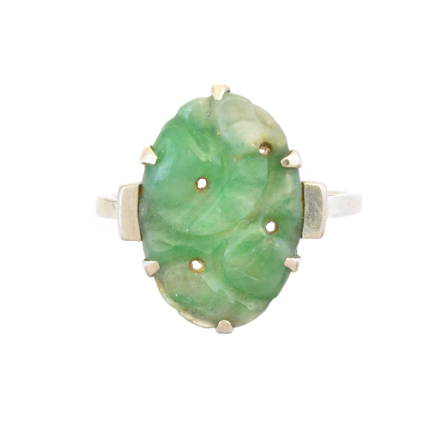 Lot 42 - A  jade dress ring